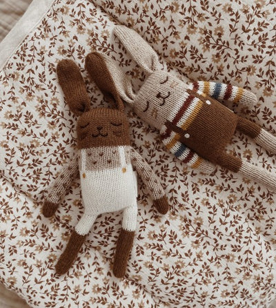 BUNNY KNIT TOY - ECRU OVERALLS